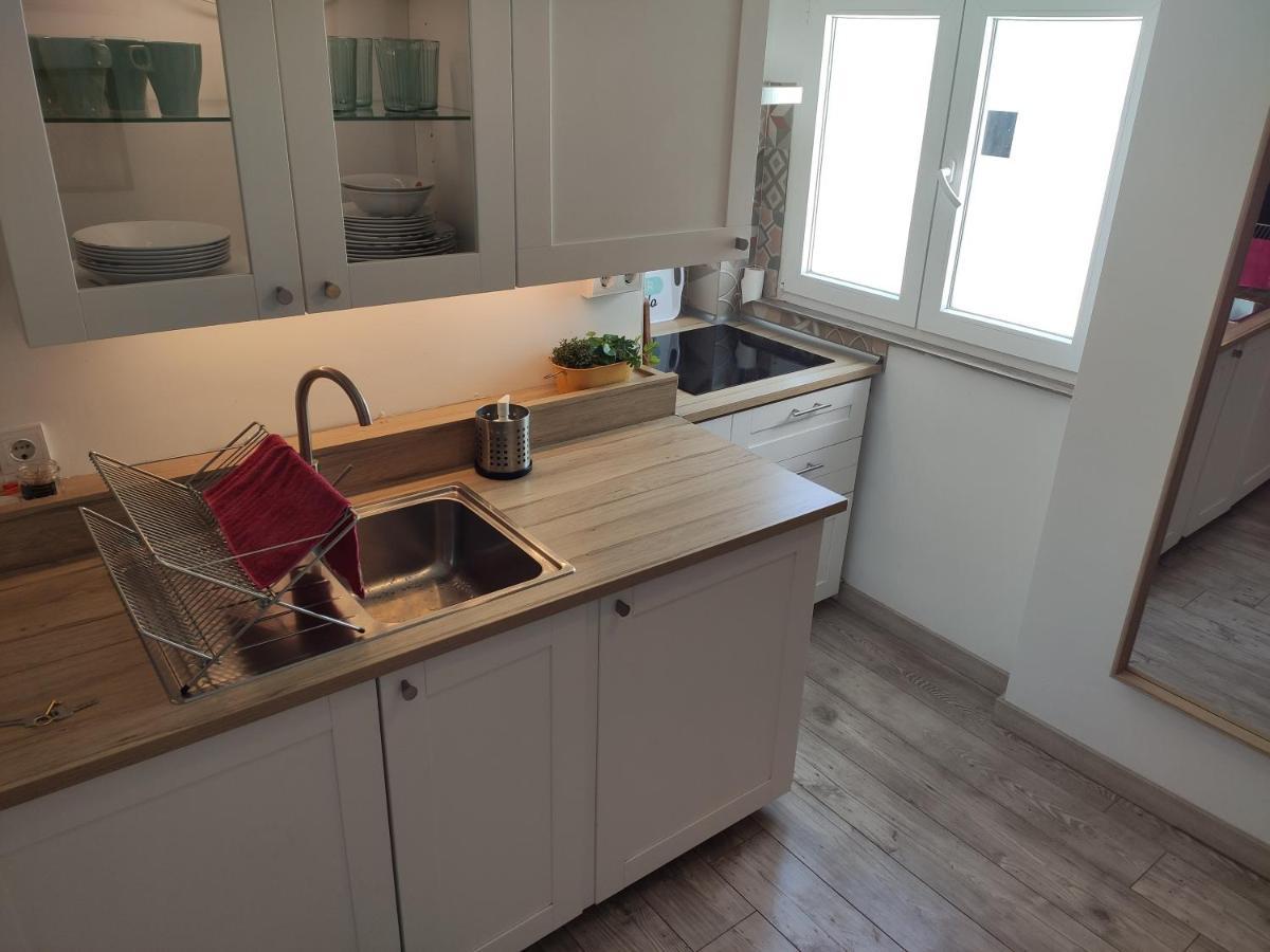 Luminoso Y Acogedor Apartamento Junto A La Macarena De Sevilla Екстер'єр фото